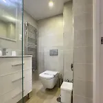 Skol 208a First Line West Facing Duplex Διαμέρισμα *