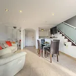 Skol 208a First Line West Facing Duplex Διαμέρισμα Μαρμπέλλα